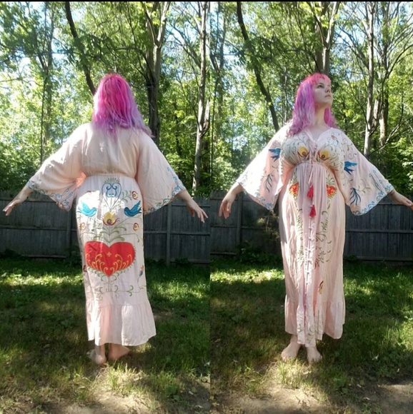 ONE LEFT Bohemian Embroidered Floral Duster Maxi - Picture 8 of 8